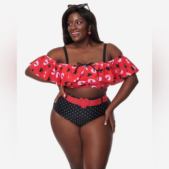 Unique Vintage x Emily the Strange bikini bottoms - Picture 3 of 6